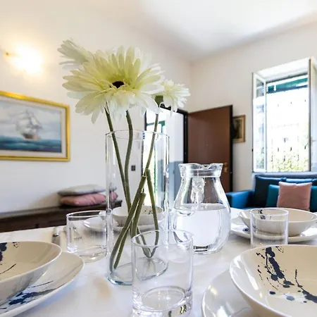 Sweet - Beautiful Apartment, Free Wi-fi Arona