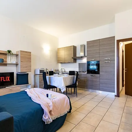Sweet - Beautiful Apartment, Free Wi-fi Arona